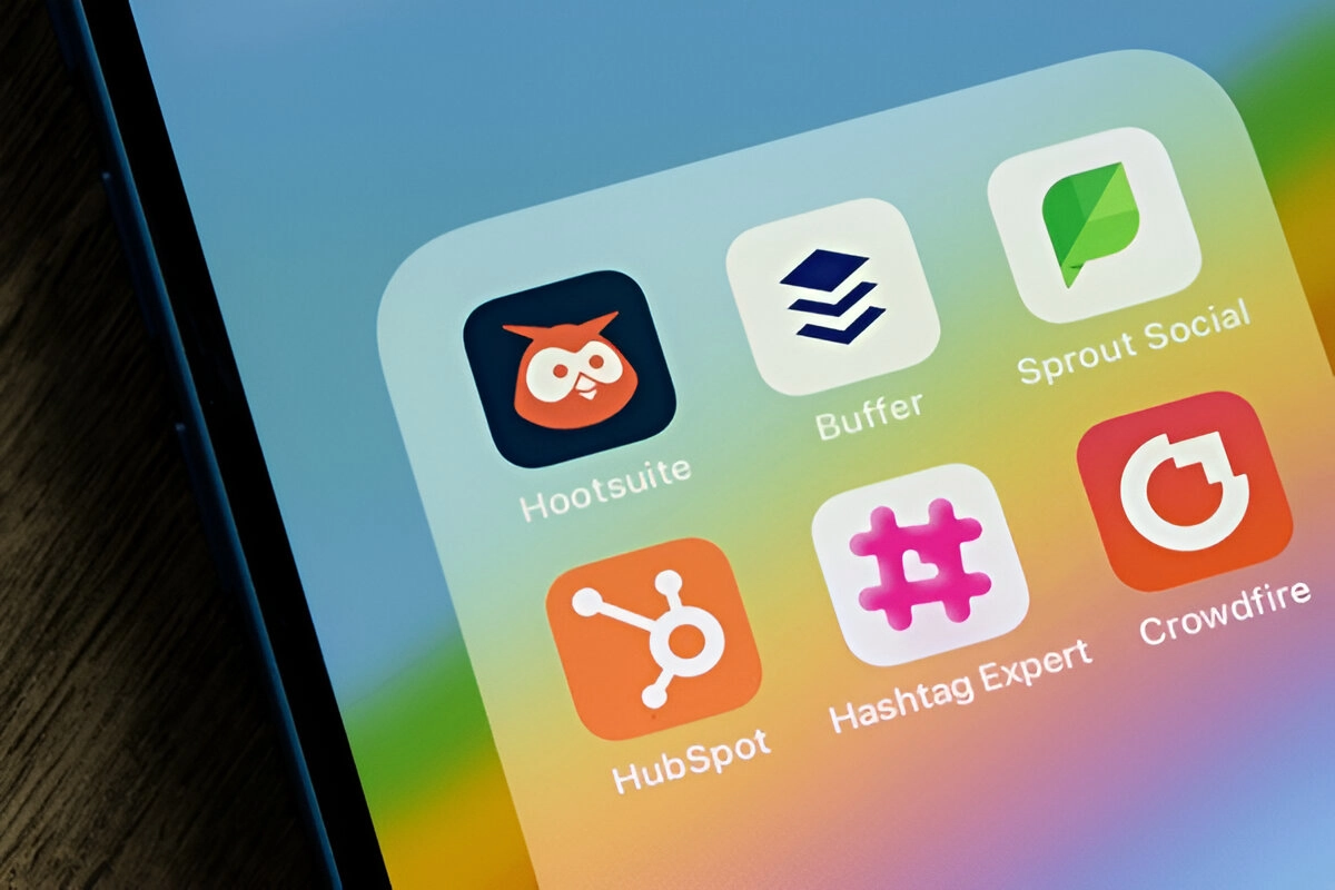 Buffer and Hootsuite